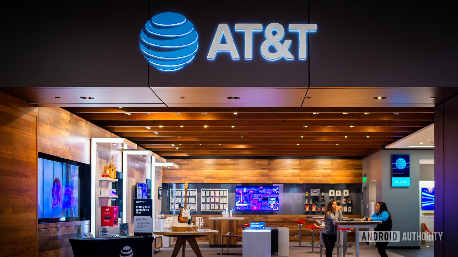 AT&T says massive service outage was caused by a technical error