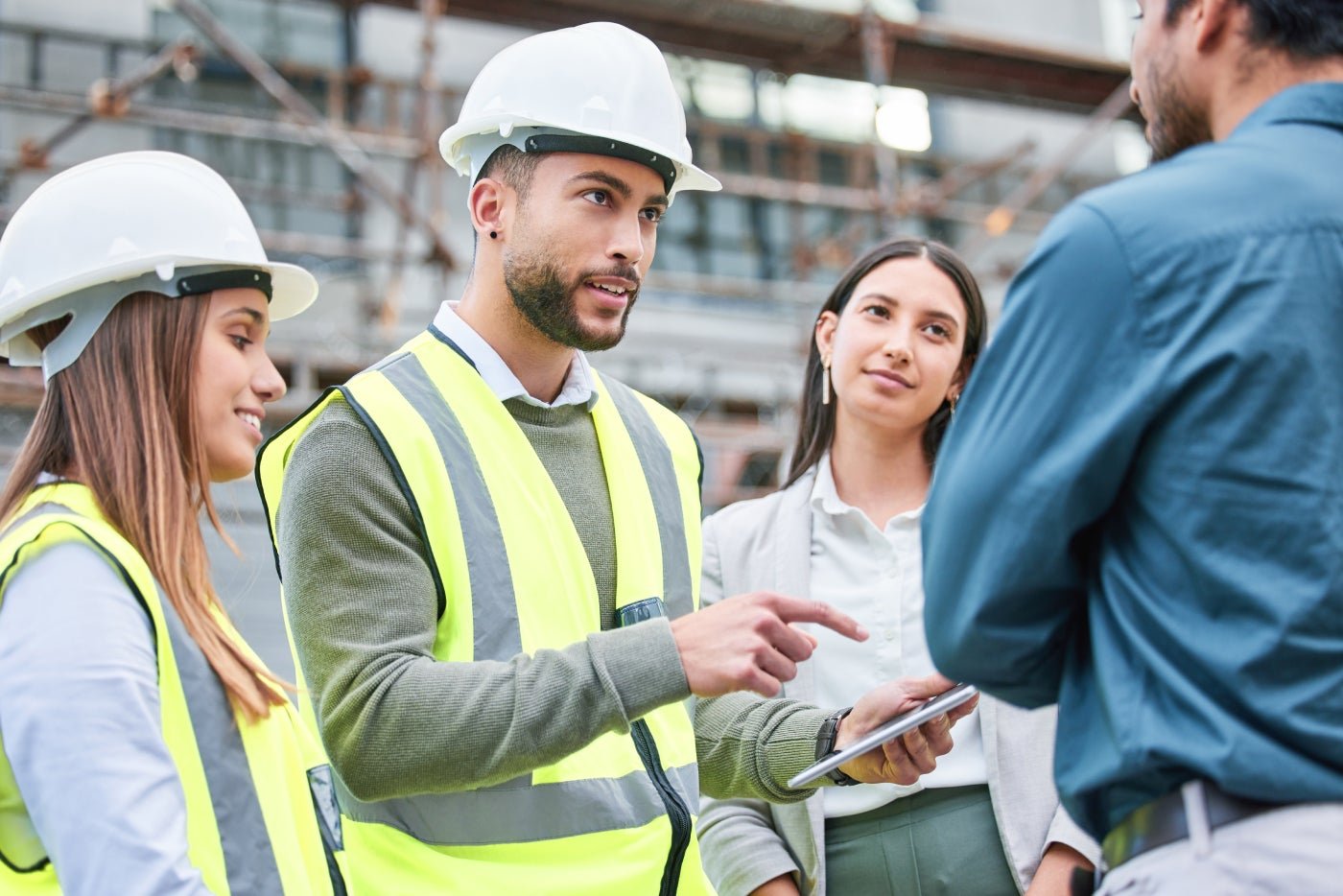 6 Best Construction CRM Software for 2024