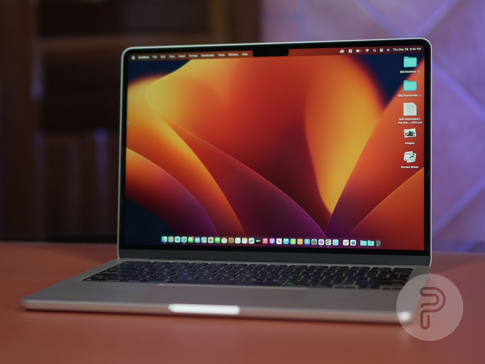 Apple’s 15-inch MacBook Air comes with a $400 discount