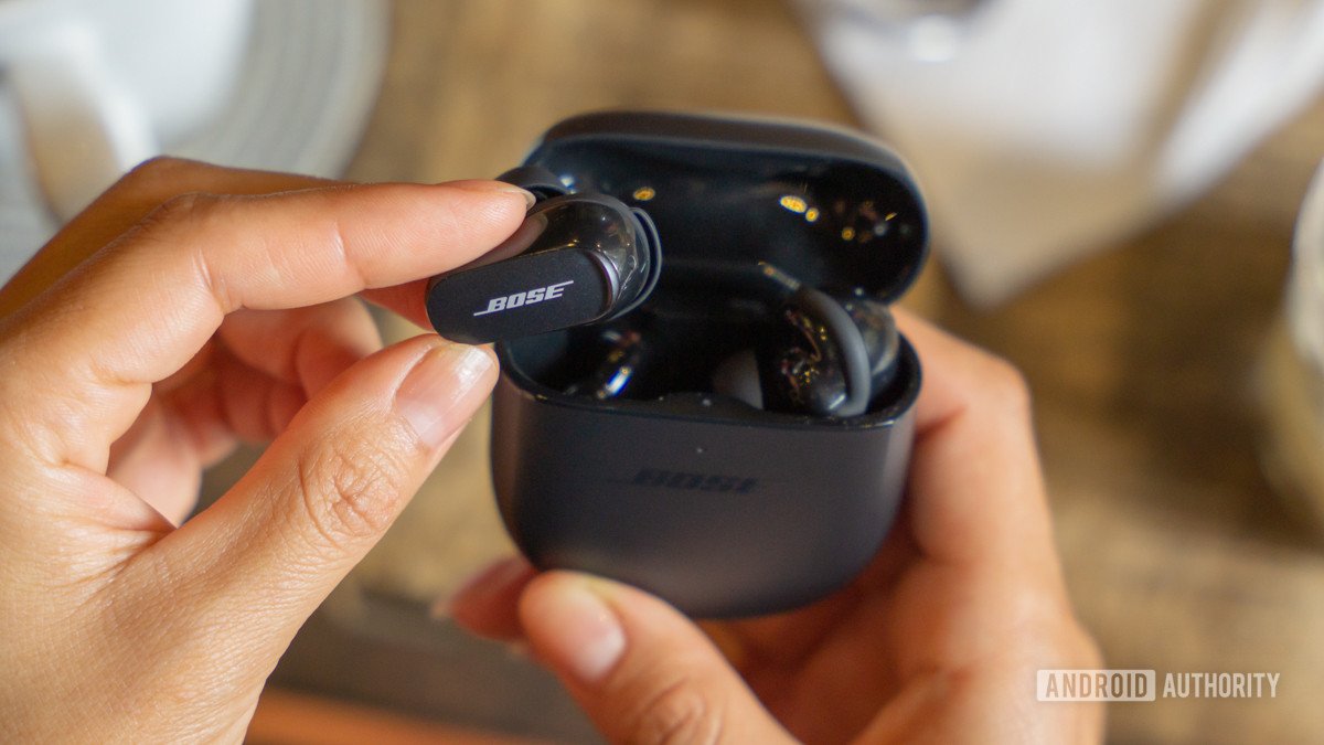 Score a record 32% discount on the Bose QuietComfort Earbuds II