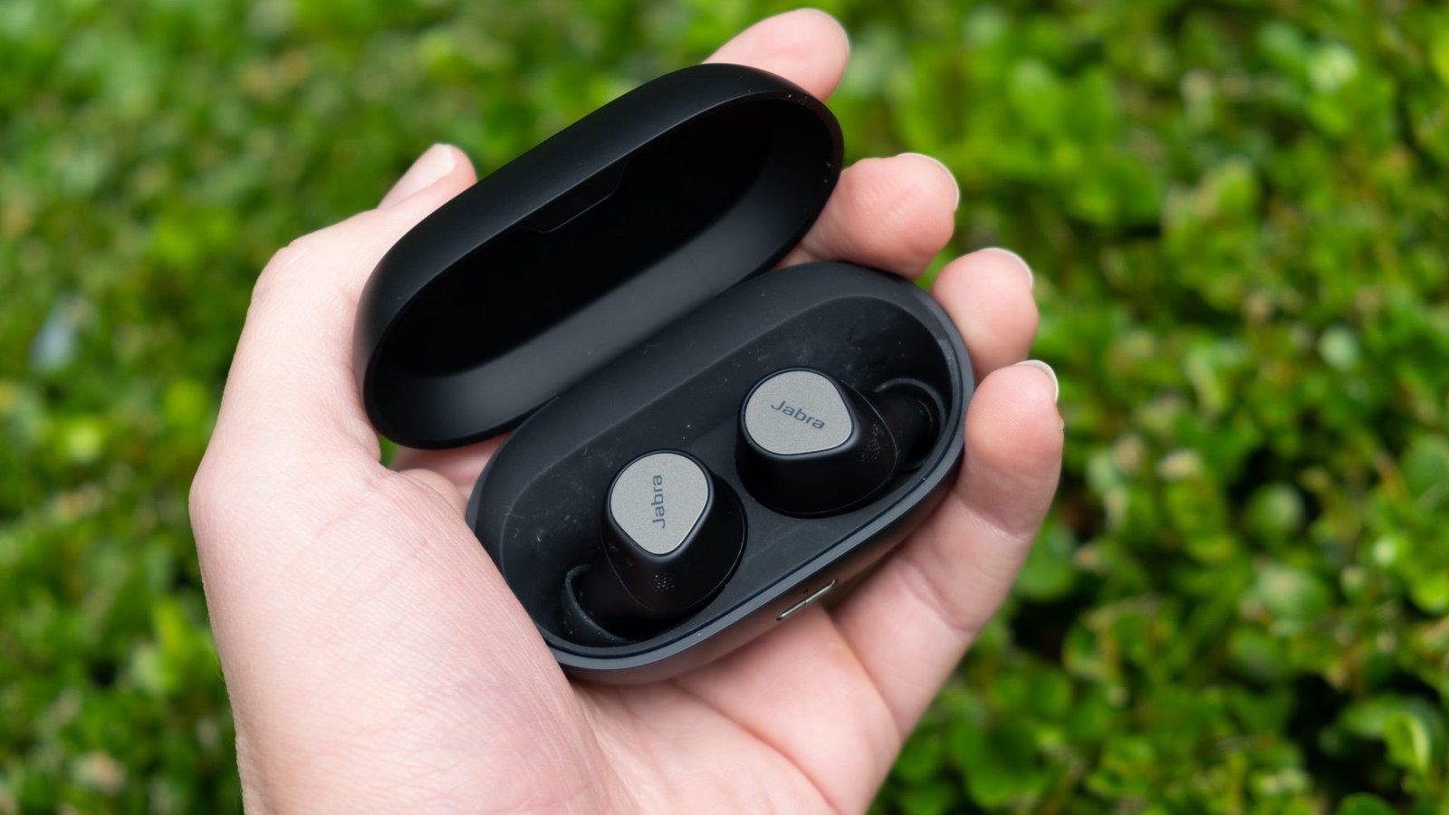 End of an era: Jabra is discontinuing its Elite line of earbuds
