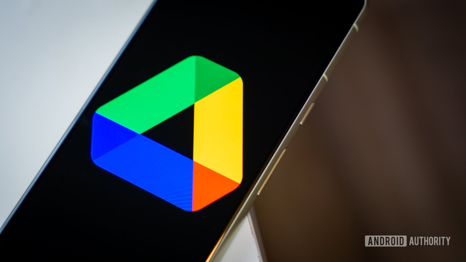 Google Drive could soon let you save scanned documents as JPEGs