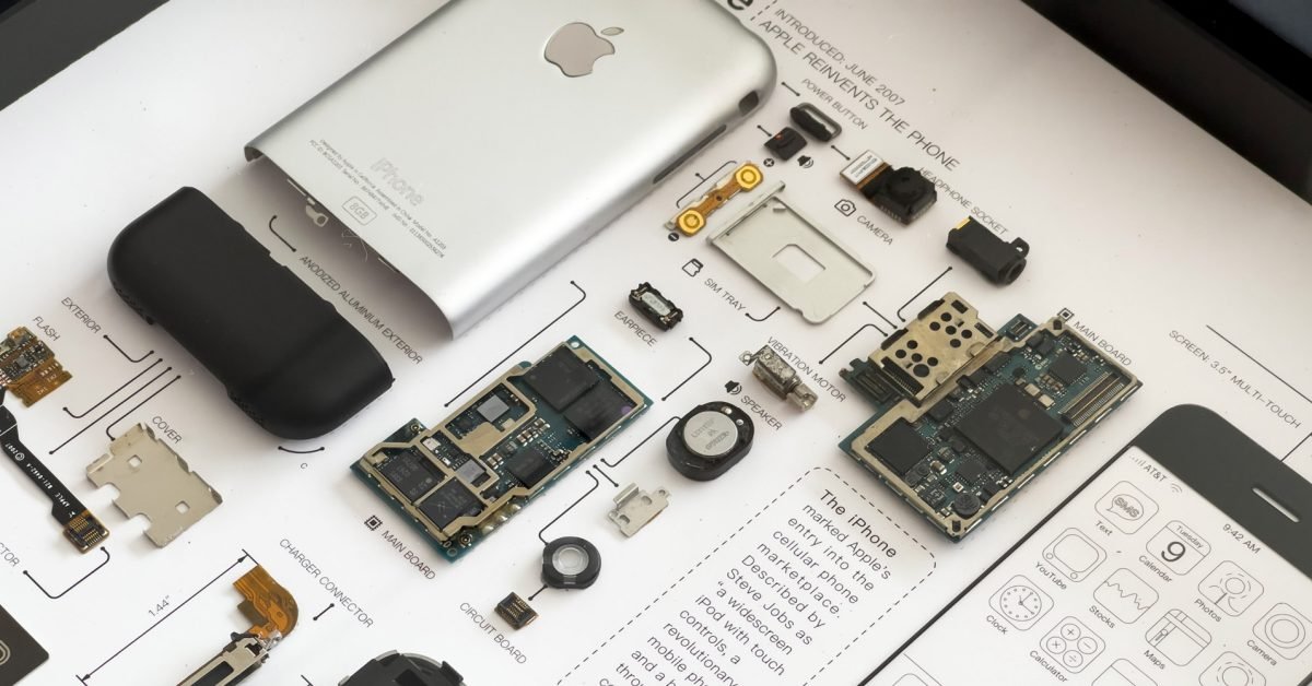 GRID’s summer sale takes up to 50% off disassembled iPhone, iPod decor