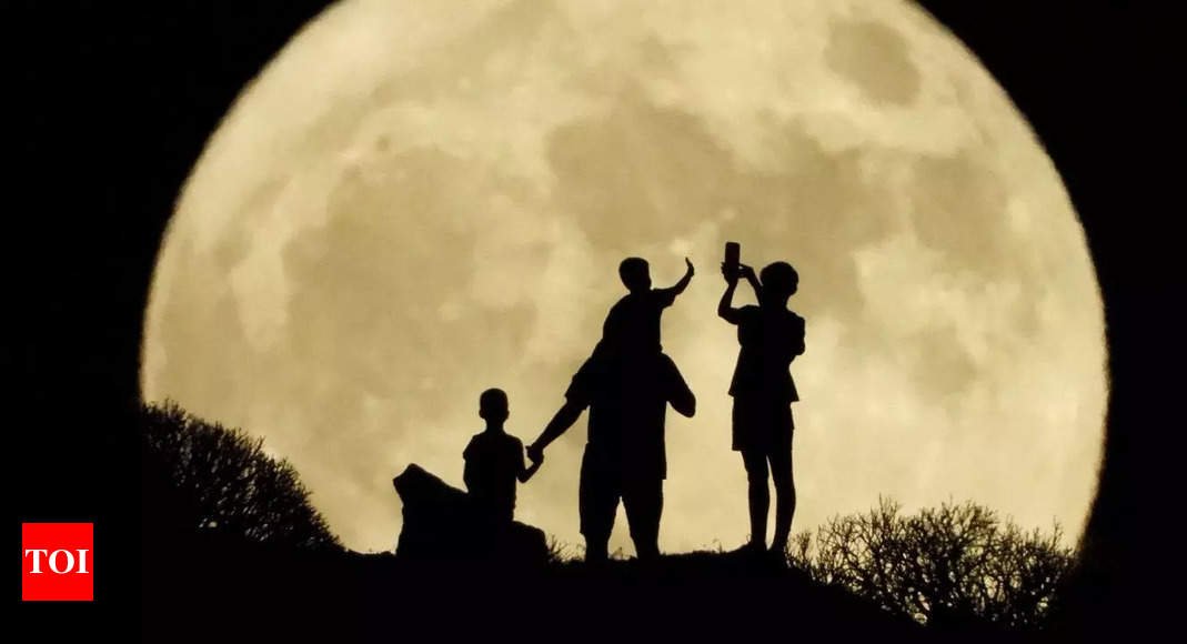 Full Harvest Moon: September’s full harvest moon: What to expect, viewing tips, and best places to watch